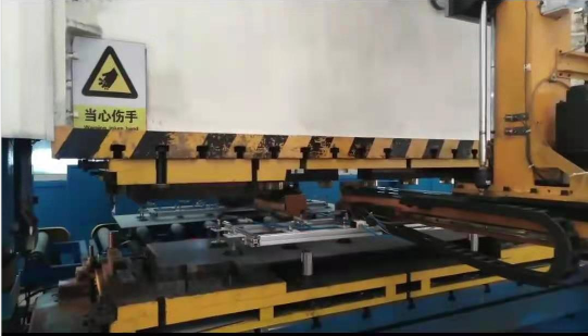 沖壓上下料機械手